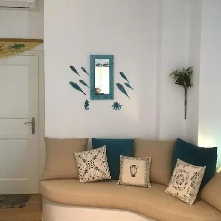 Apartment Seagull - By Old Market Street - Naxos Town *